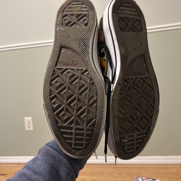 Looney Tunes Characters X Converse Chuck Taylor Sneakers - Picture 11 of 13